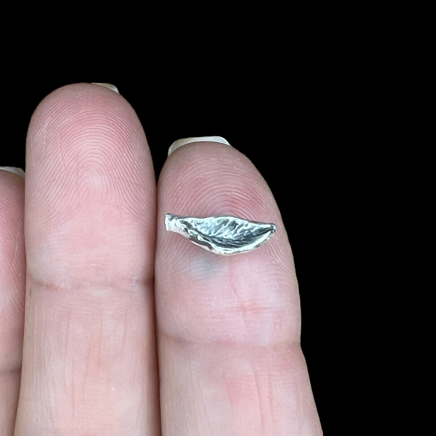 Leaf with dimension for jewelry design