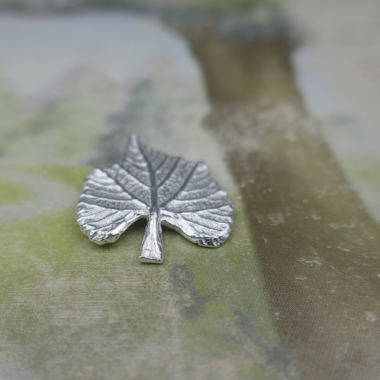 Cast Grape Leaf