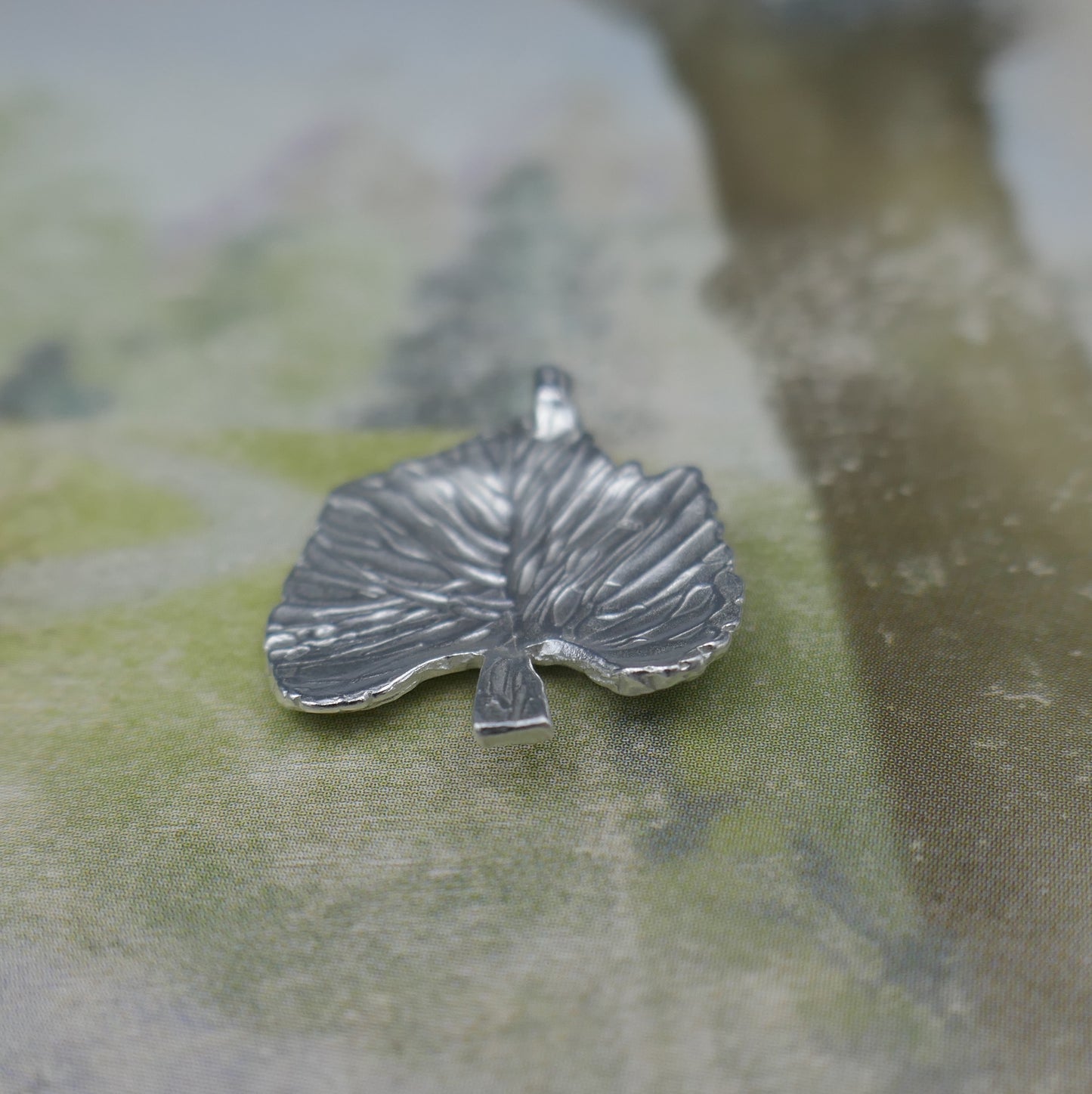 Cast Grape Leaf