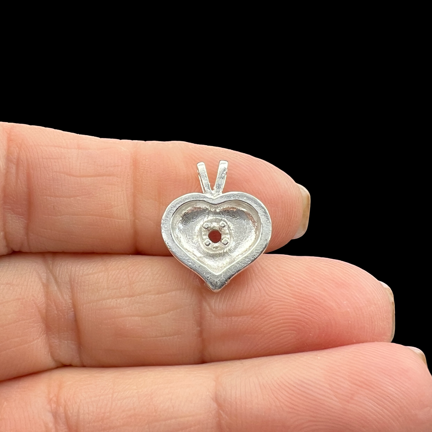 Heart Pendant with stone setting