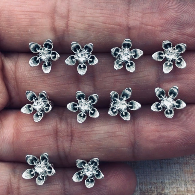 Cast Organic Flower for Jewelry Design