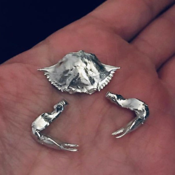 Cast 3 Piece tiny Crab for Jewelry Design