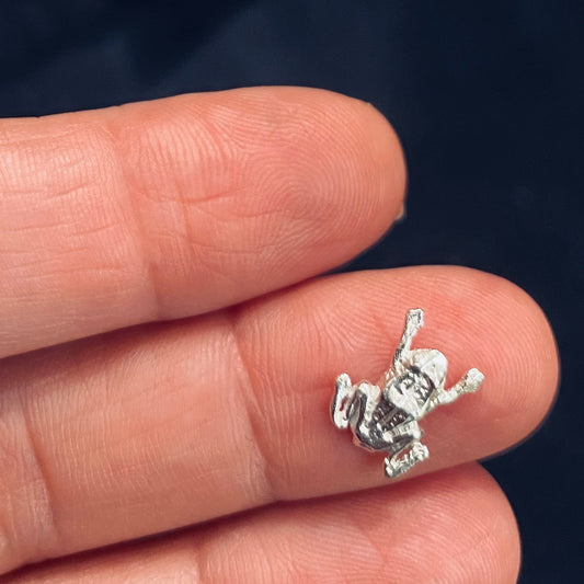Cast tiny Frog for Jewelry Design