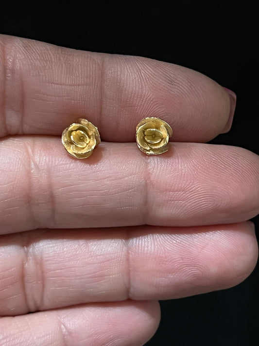 14K Yellow Gold Succulent Flowers