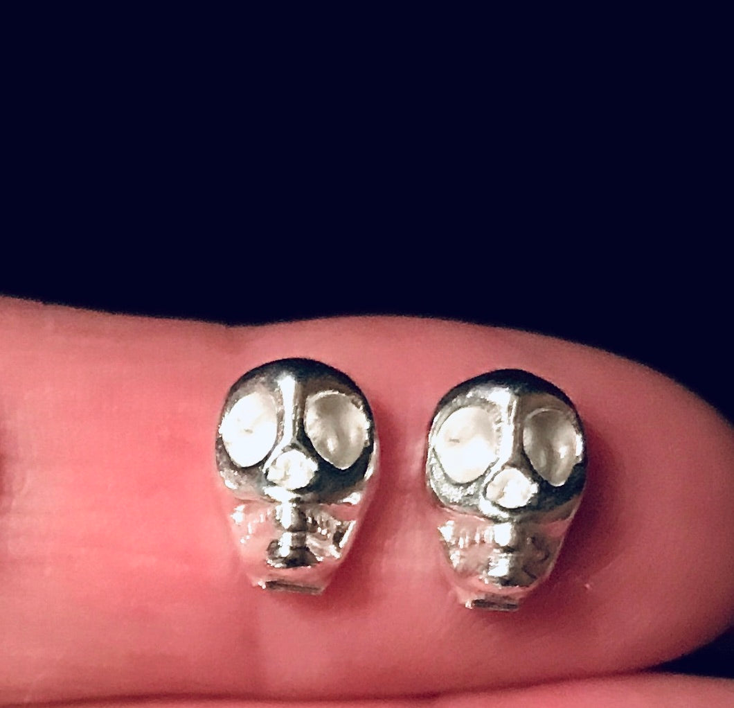 Cast Skulls, lg., flat back for Jewelry Design
